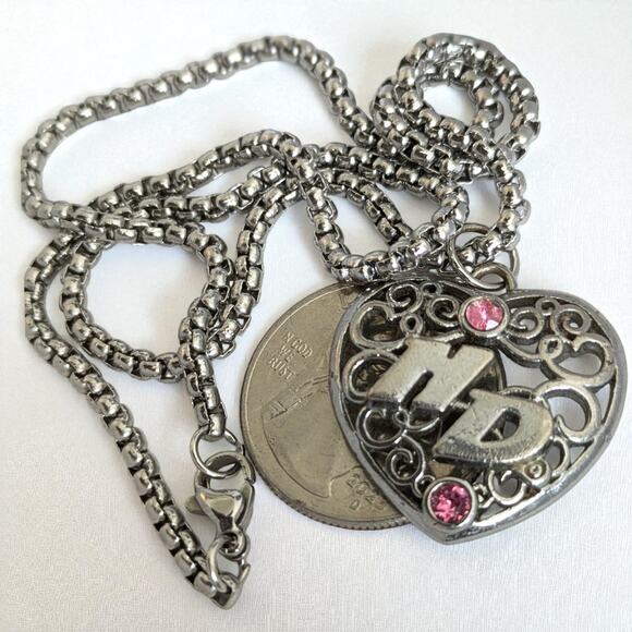 HARLEY DAVIDSON MOTORCYCLES HD Heart with Pink Rhinestones Pendant Necklace - Picture 2 of 6